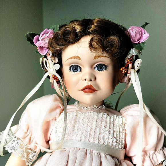 Vintage Porcelain Doll Braided Hair, a Party for Sarah By Patricia Ross 14" - Picture 2 of 6